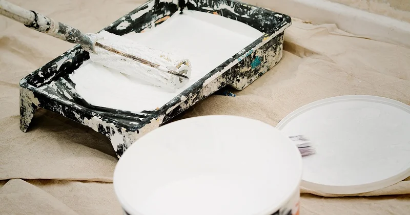Préparer la peinture : la dilution et le timing que personne ne vous donne