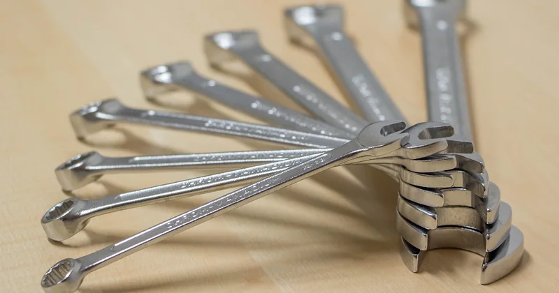 Kit assemblage plan de travail : ce qu'il faut vraiment